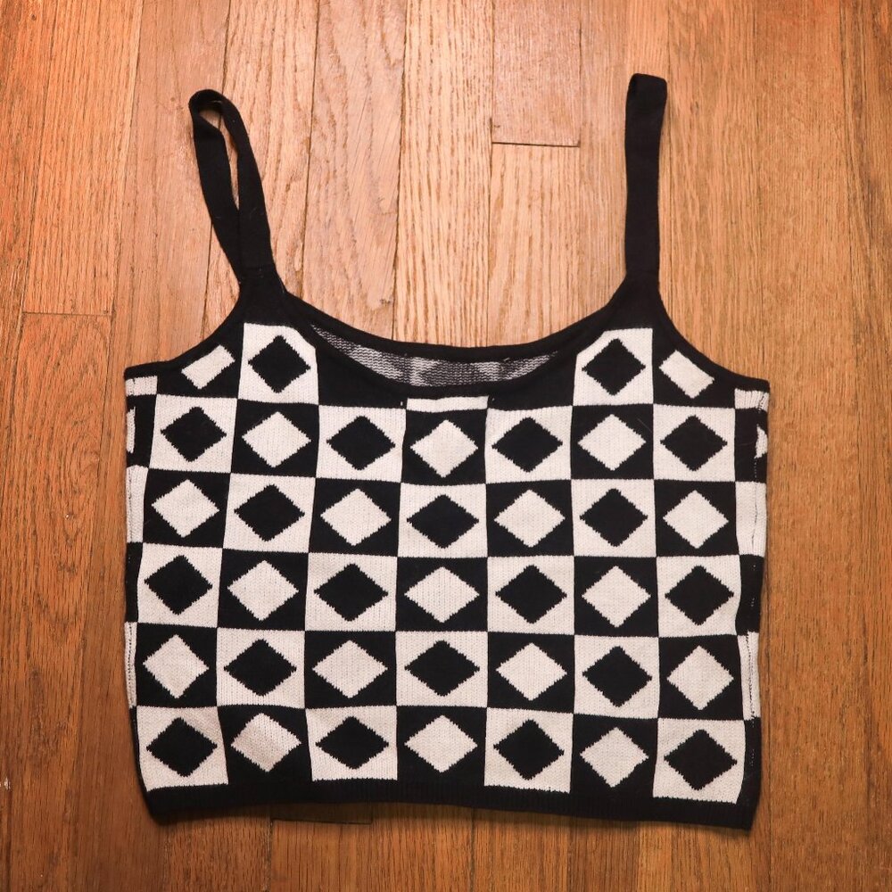 Sweater Tank with Black and White Diamond Pattern